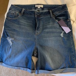 Meri skye Jean shorts 16 W